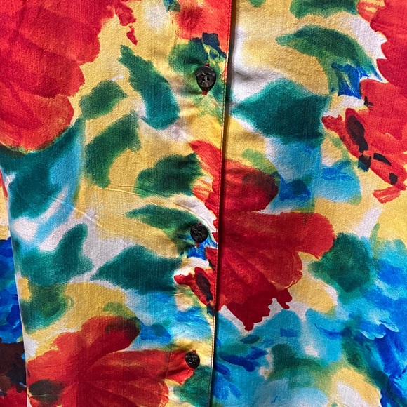 Floral Button-Up Blouse - Red, Blue, Green - Picture 13 of 15